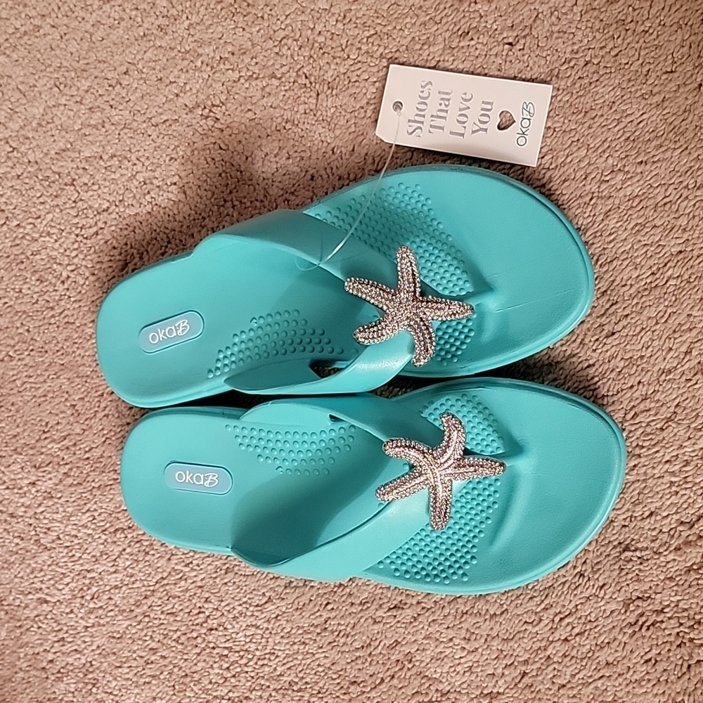 NWT OkaB starfish sandals